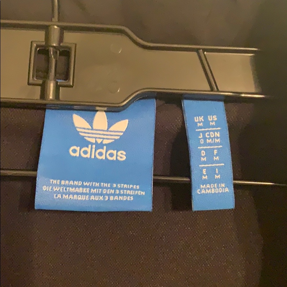 Adidas jacket - Picture 2 of 6